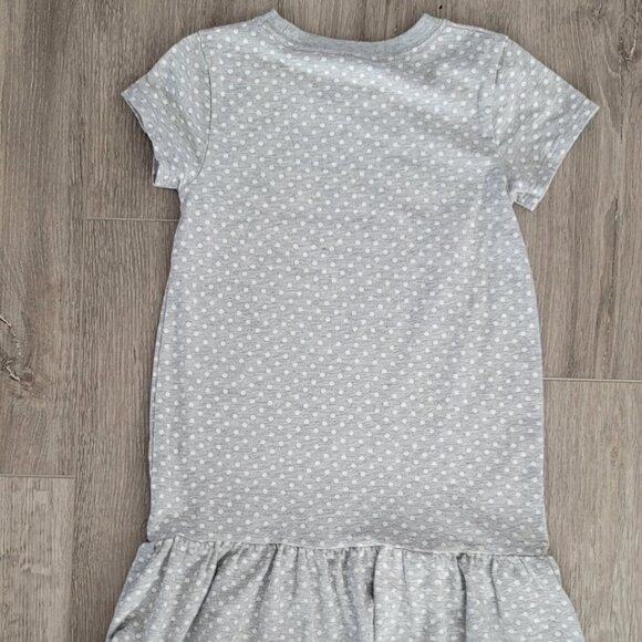 Nike Girls T-Shirt Dress Grey Size 5 with Logo, Nice Gently worn Condition - Picture 2 of 5